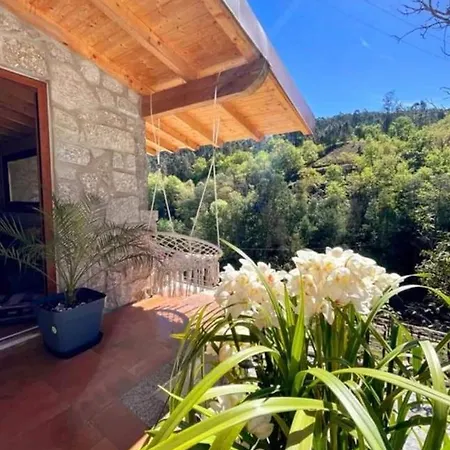 Casa Da Quinta Costa D'alem Geres בית נופש טראס דה בורו