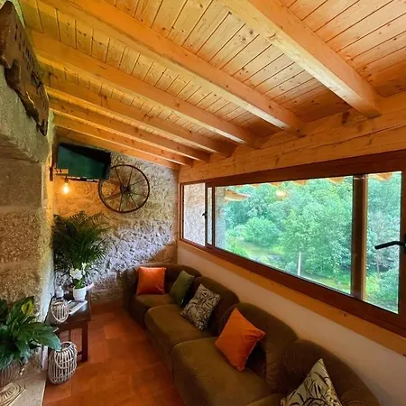 Casa Da Quinta Costa D'alem Geres Дом отдыха *