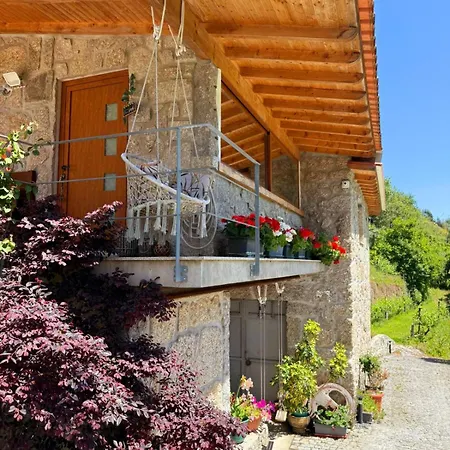Casa Da Quinta Costa D'alem Geres Дом отдыха *
