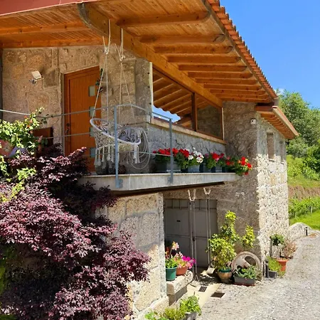 Дом отдыха Casa Da Quinta Costa D'alem Geres Терраш-ди-Бору