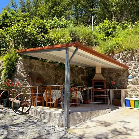 Casa Da Quinta Costa D'alem Geres * テーラス・デ・ボウロ